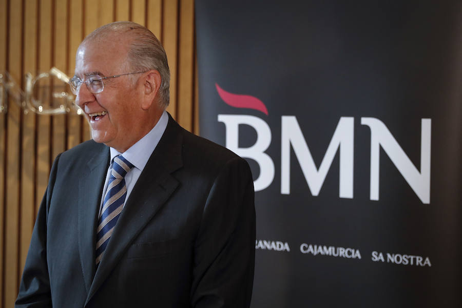 Fotos de la fusión de Bankia con BMN