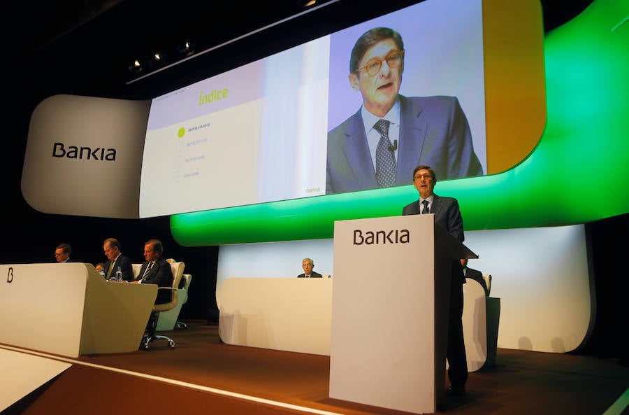 Fotos de la fusión de Bankia con BMN