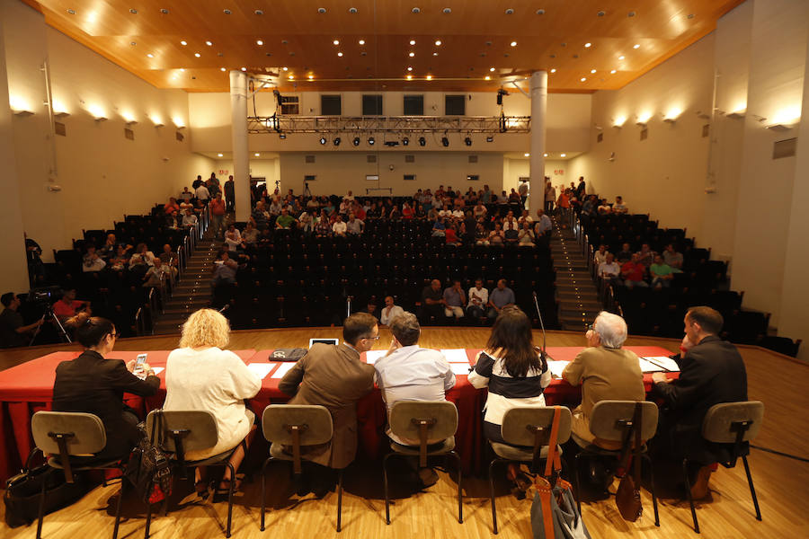 Fotos de la asamblea de presidentes de fallas