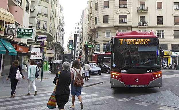 Autobús de la EMT de la línea 7.