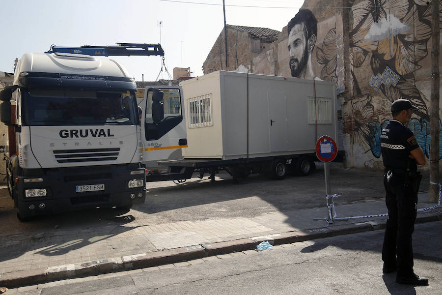 Fotos del retén de la Policía Local en el Cabañal