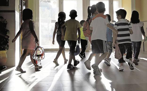 El Ayuntamiento de Valencia concede 370.000 € en ayudas para material escolar de alumnos del segundo ciclo de Infantil