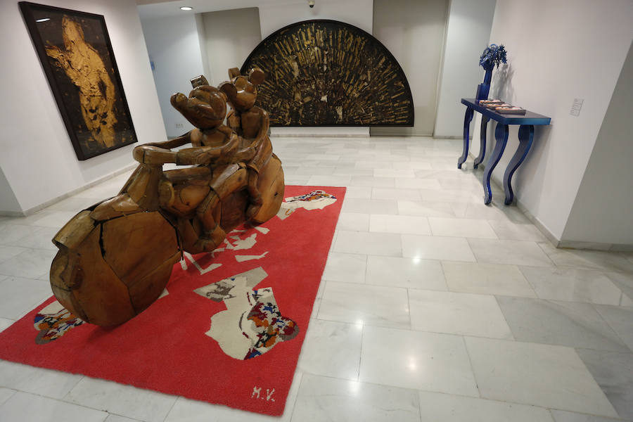 La muestra 'Valdés. Una visión personal' reúne 150 obras, algunas inéditas, desde los años 80 hasta la actualidad, que incluyen piezas inspiradas en Matisse, Picasso y Velázquez.