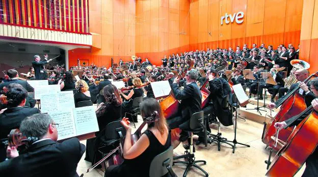 Concierto de la Orquesta de RTVE, compuesta por cerca de doscientos profesionales. 