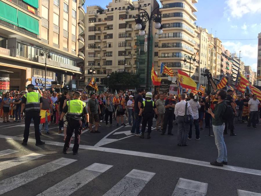 Fotos de la manifestación convocada por la comisión 9 d&#039;Octubre