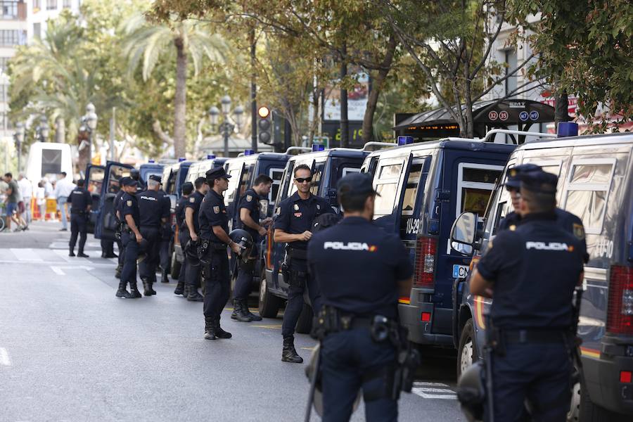 Fotos de la procesión cívica del 9 d&#039;Octubre de 2017