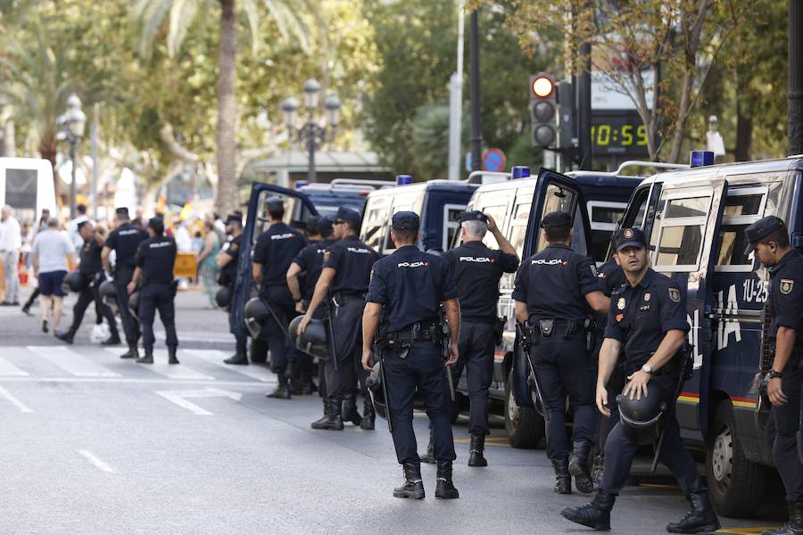 Fotos de la procesión cívica del 9 d&#039;Octubre de 2017