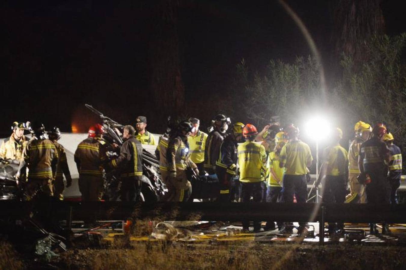 Fotos del accidente mortal en la A-7 en Murcia, donde han fallecido 5 personas