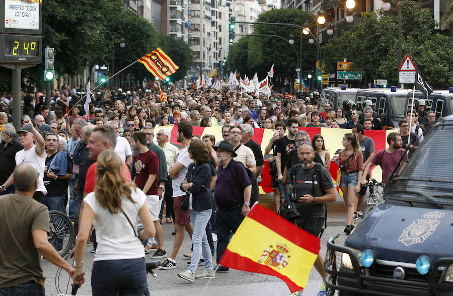 Fotos de las agresiones durante la manifestación del 9 d&#039;Octubre