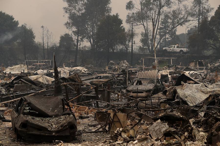 Fotos de la devastación ocurrida en California tras los diferentes incendios que han provocado una pérdida de 46.500 hectáreas.