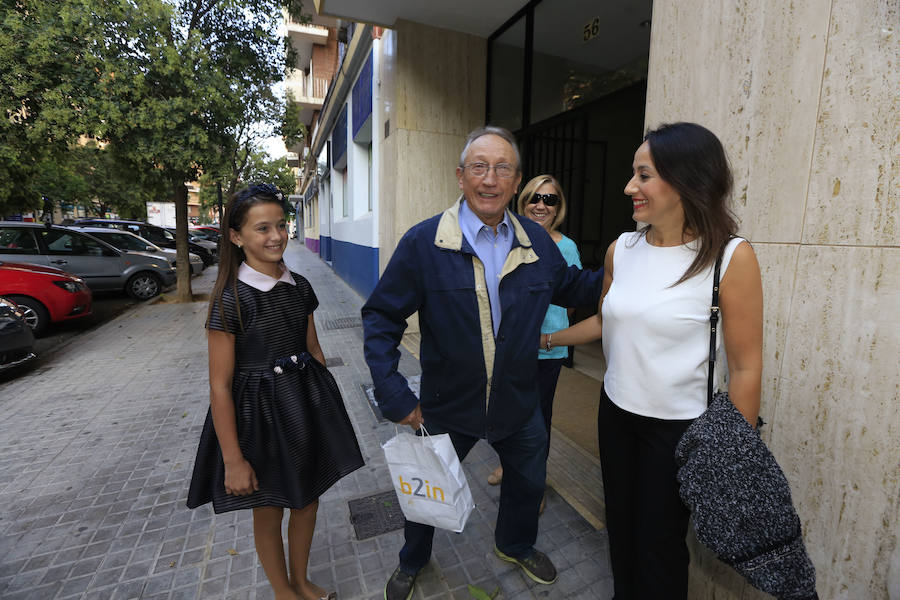 Pasamos un día con la fallera mayor infantil de Valencia 2018, Daniela Gómez de los Ángeles, tras su proclamación como máxima representante de las próximas Fallas.