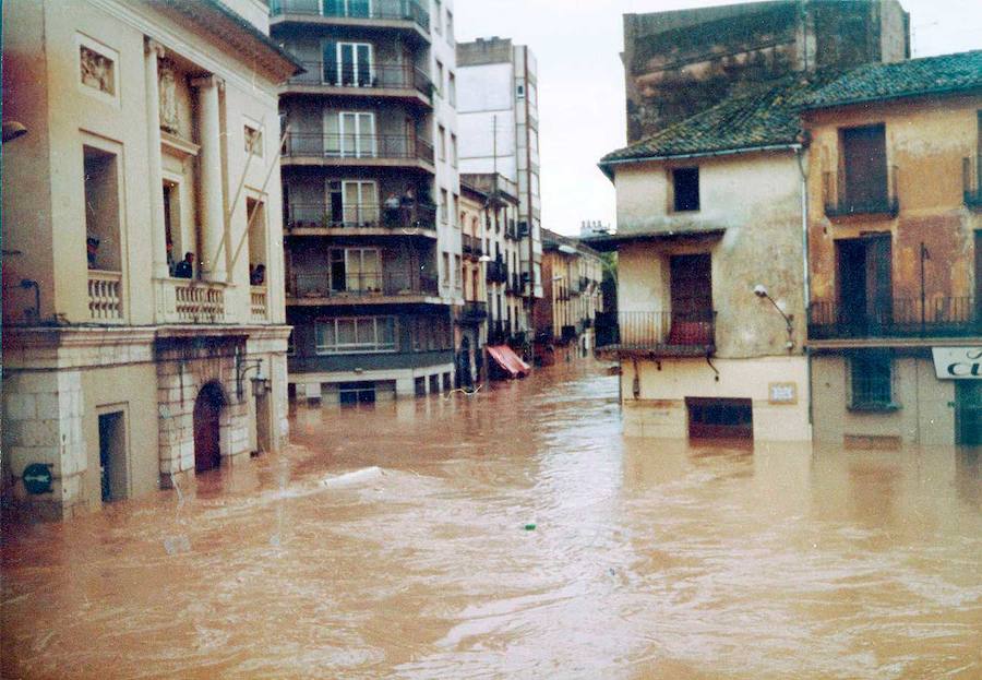 Efectos de la "pantanada de Tous" en Carcaixent.