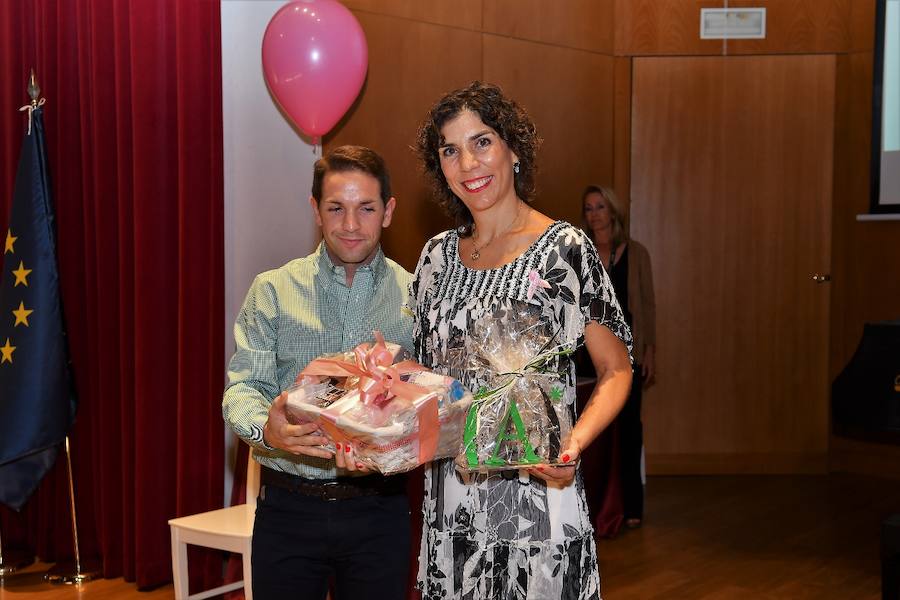 Fotos de la gala contra el cáncer en el Ateneo de Valencia