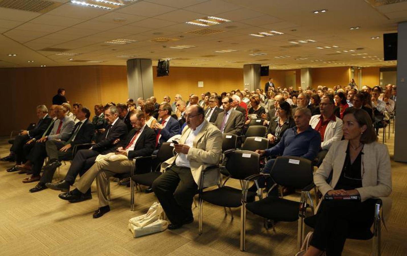 Presentación en Valencia del libro de Lorenzo Silva &#039;Sangre, sudor y paz&#039;