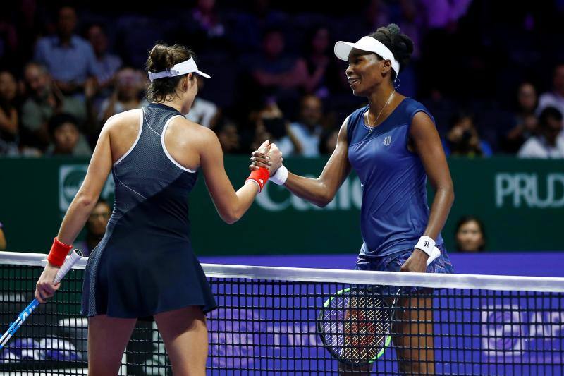 Garbiñe Muguruza cae ante Venus Williams y queda eliminada de la Copa de Maestras