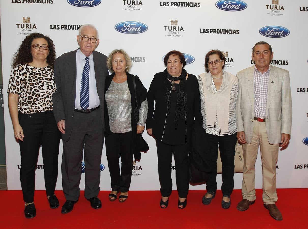 Tania Cortés (Asociación de Vecinos de Malilla), Paco Albert (Asociación de Vecinos de Marxalenes), Casilda Osa (Asociación de Vecinos de Nou Moles), María José Broseta (presidenta de la Federación de Asociaciones de Vecinos de Malilla), Amparo Cifre (Associació de Veïns de Benimaclet) y Paco Marín (Asociación de Vecinos de San Marcelino).