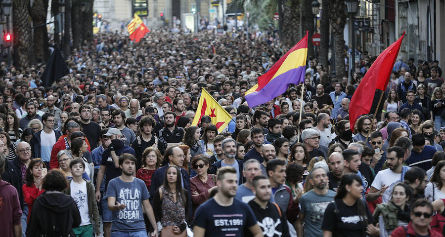 200 entidades convocan una marcha contra las agresiones que se produjeron en la marcha del 9 d'Octubre