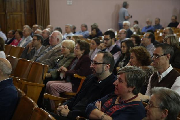 Asistentes a la presentación del plan formativo. 