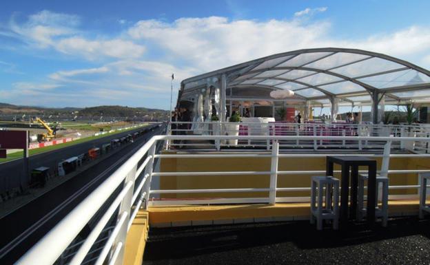 Terraza VIP del Circuito Ricardo Tormo de Cheste.