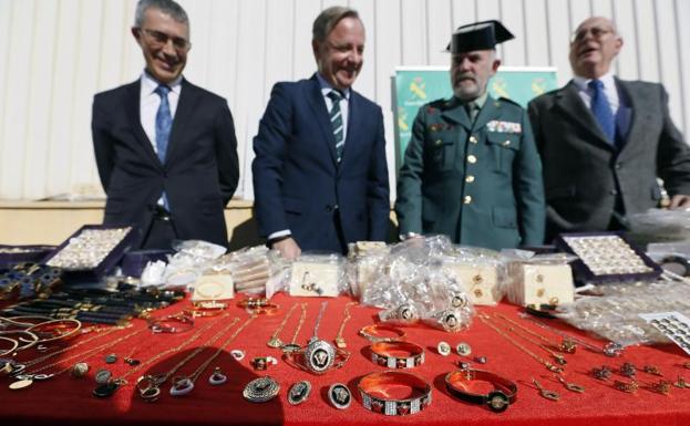 Exposición de las joyas en Alicante. 