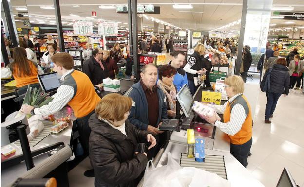 Mercadona publica una guía para inscribirse en sus ofertas de empleo