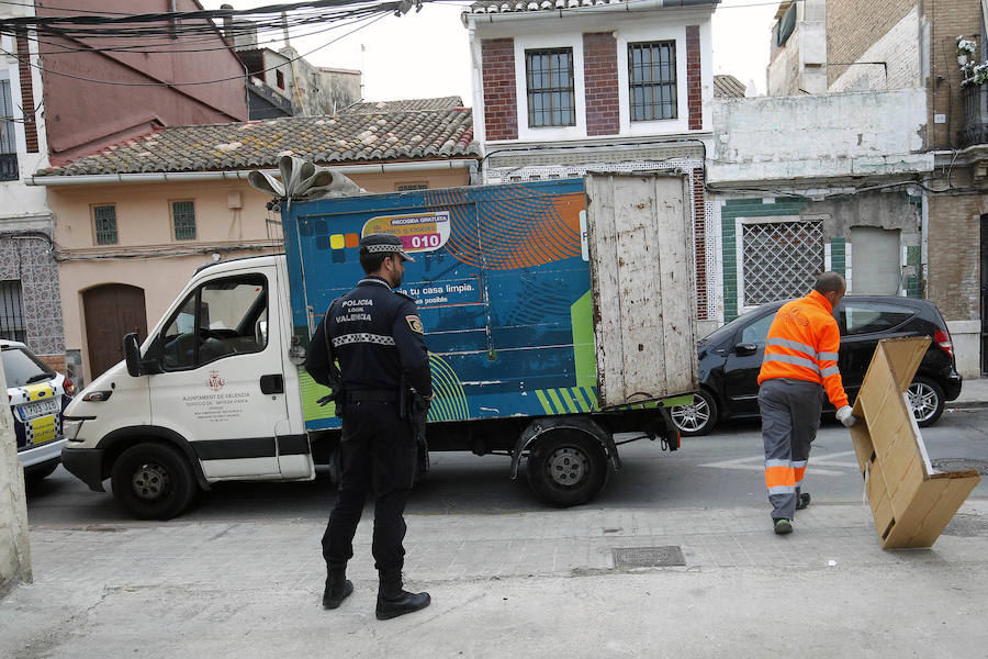 Fotos de la recogida de basura en el Cabanyal