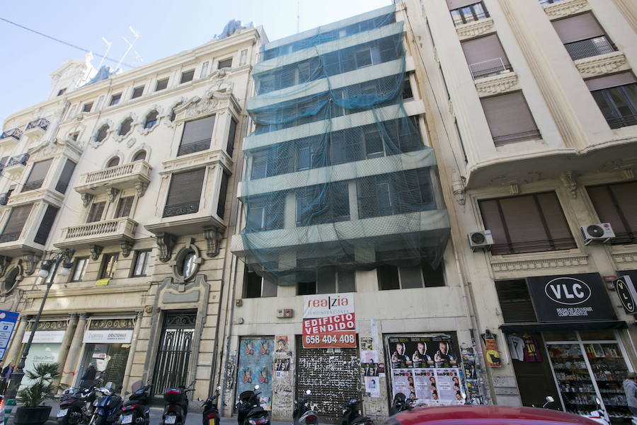 Los proyectos en el centro del ciudad son múltiples. El Grupo Santos, propietario del hotel Las Arenas de Valencia, prevé abrir un complejo en el edificio que posee en la plaza del Ayuntamiento, en concreto, en la confluencia de la avenida María Cristina y la calle San Vicente.