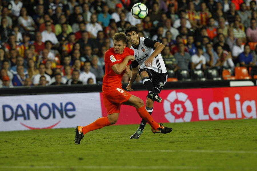 El encuentro entre blanquinegros y boquerones se disputó el 19 de septiembre y Simone Zaza se vivió su noche más goleadora con la camiseta del Valencia. Abría Santi Mina el marcador en el minuto 17 y el italiano protagonizó entre los minutos 55 y 63 el hat trick valencianista más rápido junto con el de David Villa en San Mamés. Rodrigo Moreno colocó la guinda de la goleada con un gol en el minuto 86.