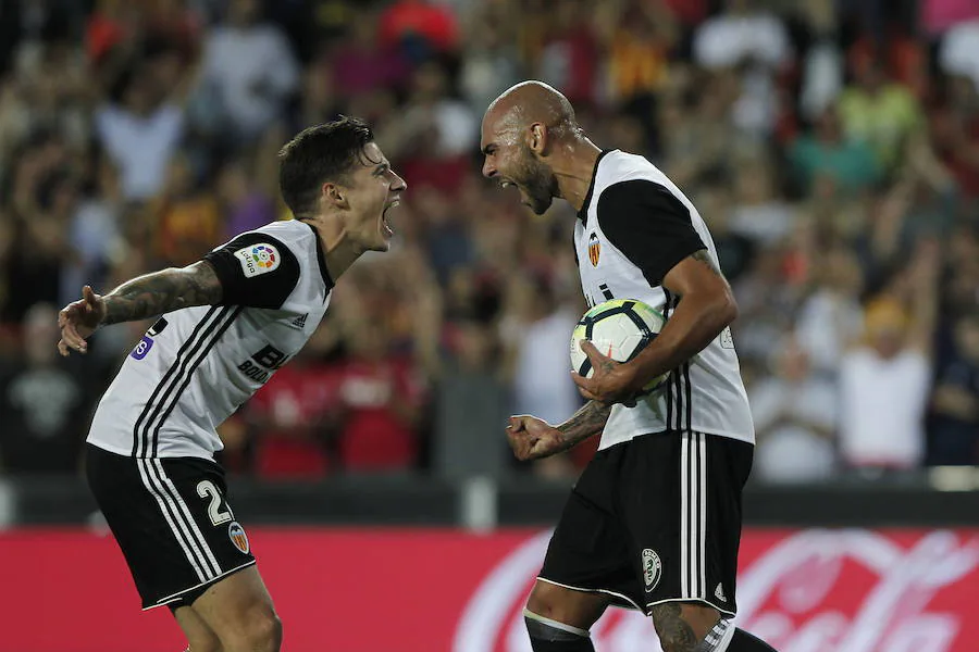 El Valencia CF llegaba después de tres empates consecutivos ante Real Madrid, Atlético de Madrid y Levante UD dejando hasta ese momento cuatro goles en cuatro partidos. Dos meses después de aquel partido en Mestalla entre el Málaga los de Marcelino han encadenado con victoria todos los encuentros.