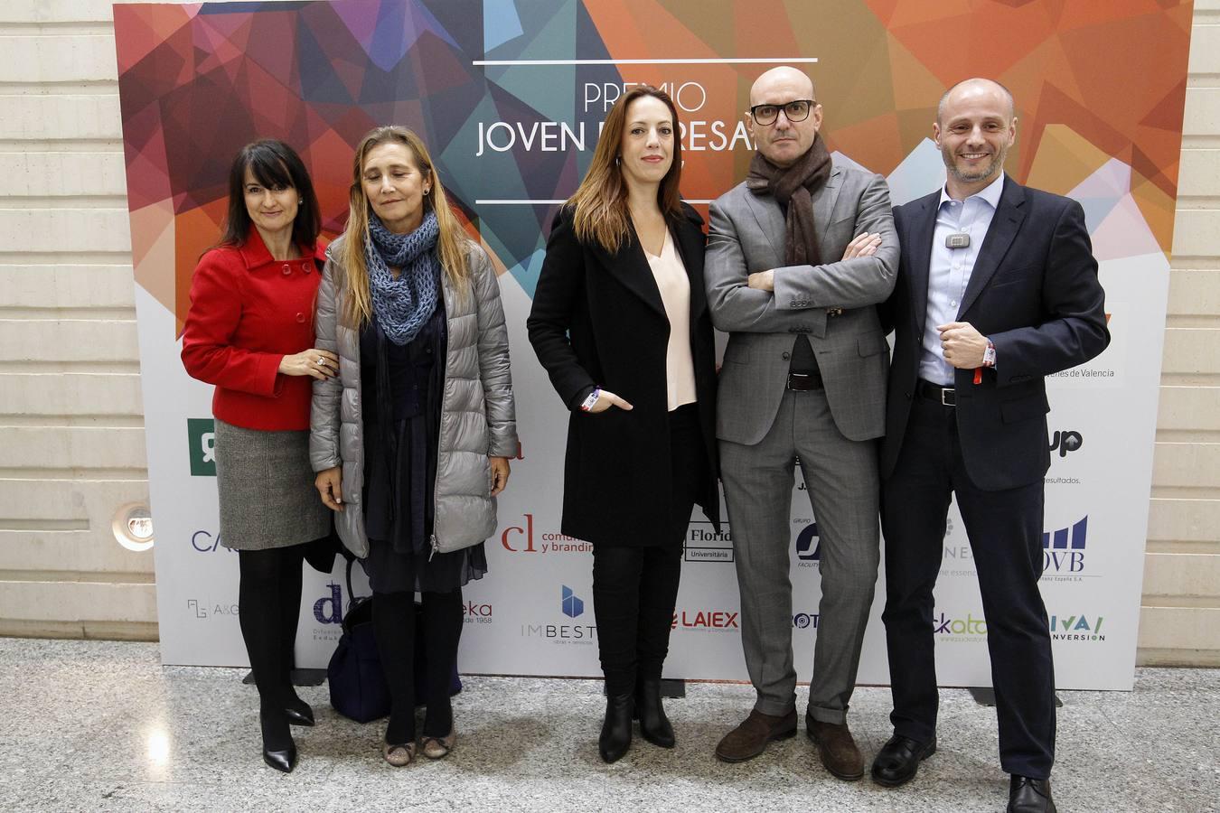 Rubén Navarro de Casas InHaus recibió el Premio Joven Empresario 2017. También fueron galardonados Grow Pro Experience, Novaterra Catering, Mr Jeff e Ymant, entre otros, en la ceremonia celebrada en el Palau de Les Arts Reina Sofía