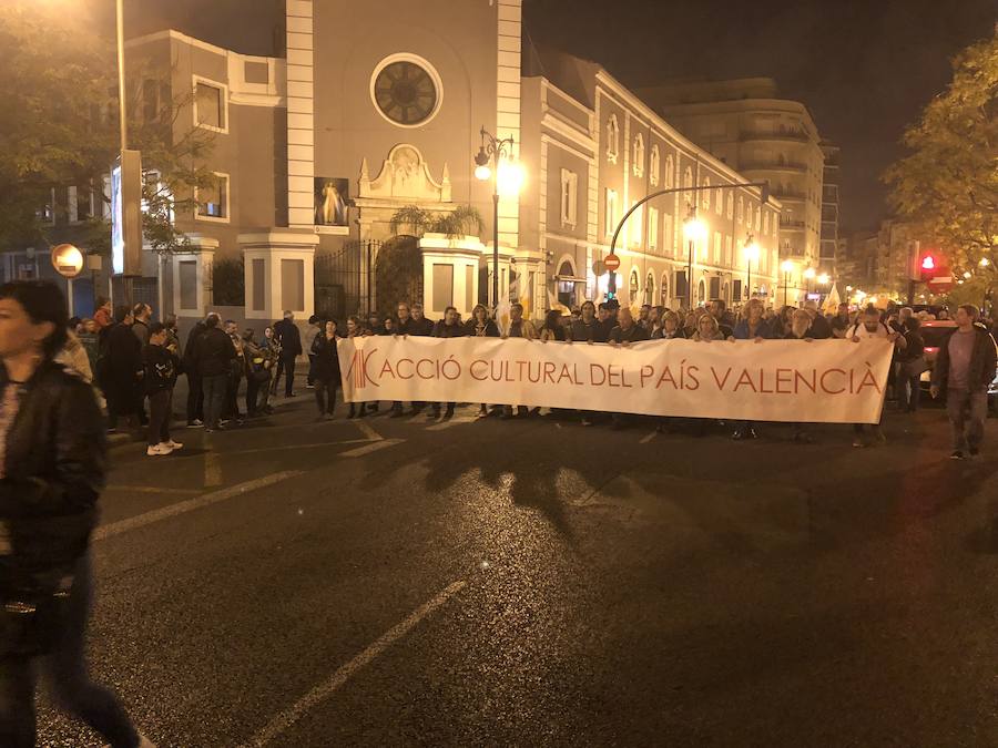 Fotos de la manifestación en Valencia por una financiación justa