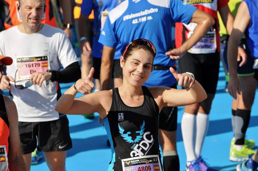 Miles de personas participan en la prueba que gana Kitwara con el récord del Maratón de Valencia