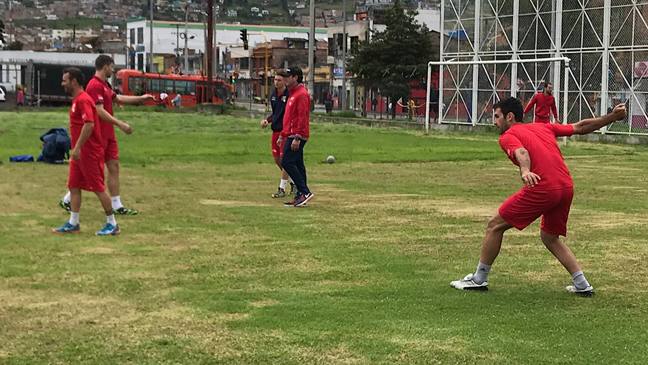 Fotos del entrenamiento en Colombia de la selección valenciana de pilota