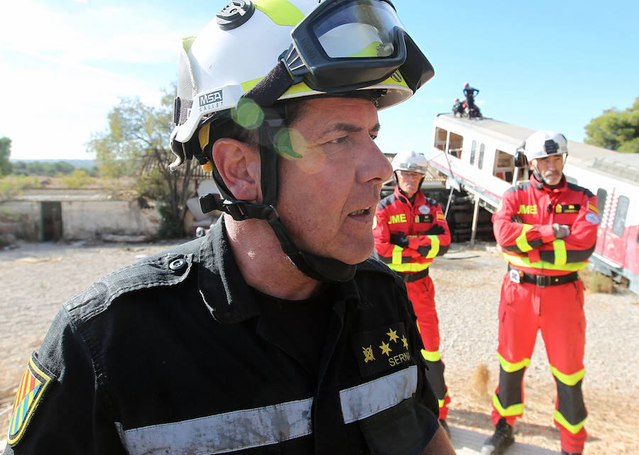 Fotos del tercer Batallón de Intervención de Emergencias de la UME en Bétera