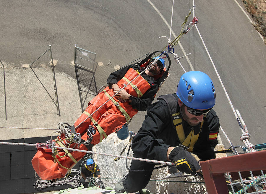 Fotos del tercer Batallón de Intervención de Emergencias de la UME en Bétera