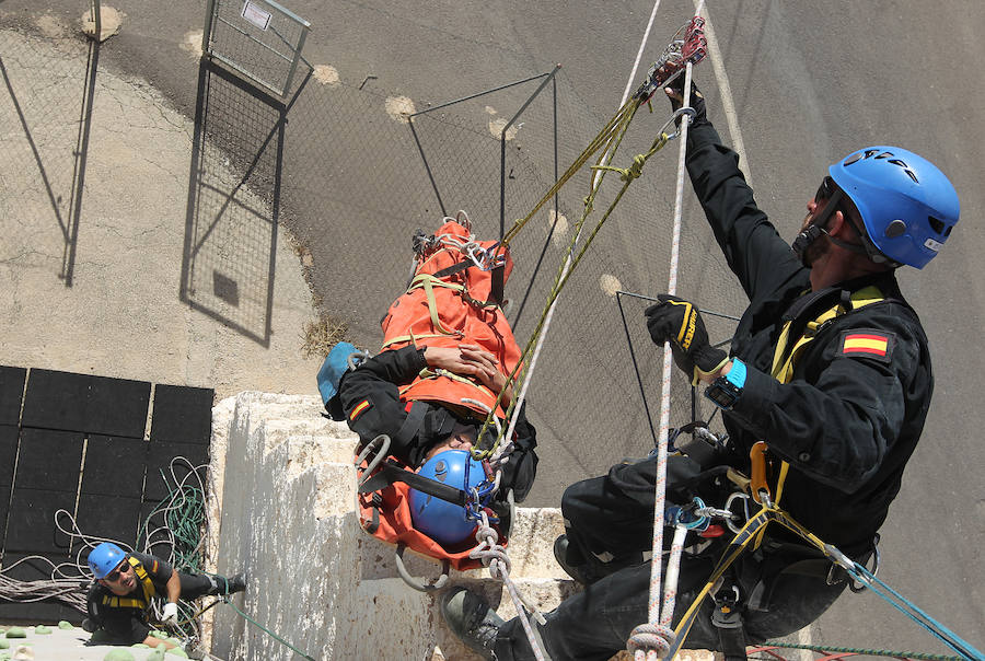 Fotos del tercer Batallón de Intervención de Emergencias de la UME en Bétera