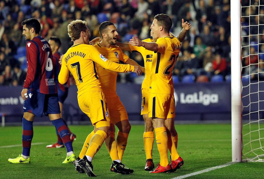 Estas son las mejores imágenes que deja el partido de la jornada 13 en el Ciutat de València