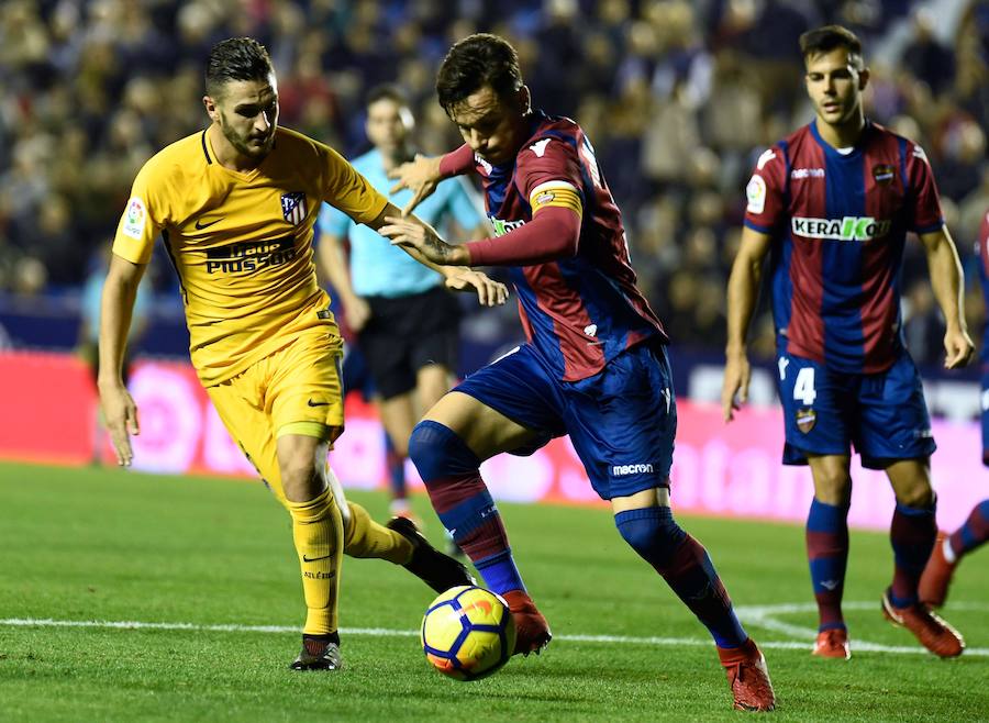 Estas son las mejores imágenes que deja el partido de la jornada 13 en el Ciutat de València