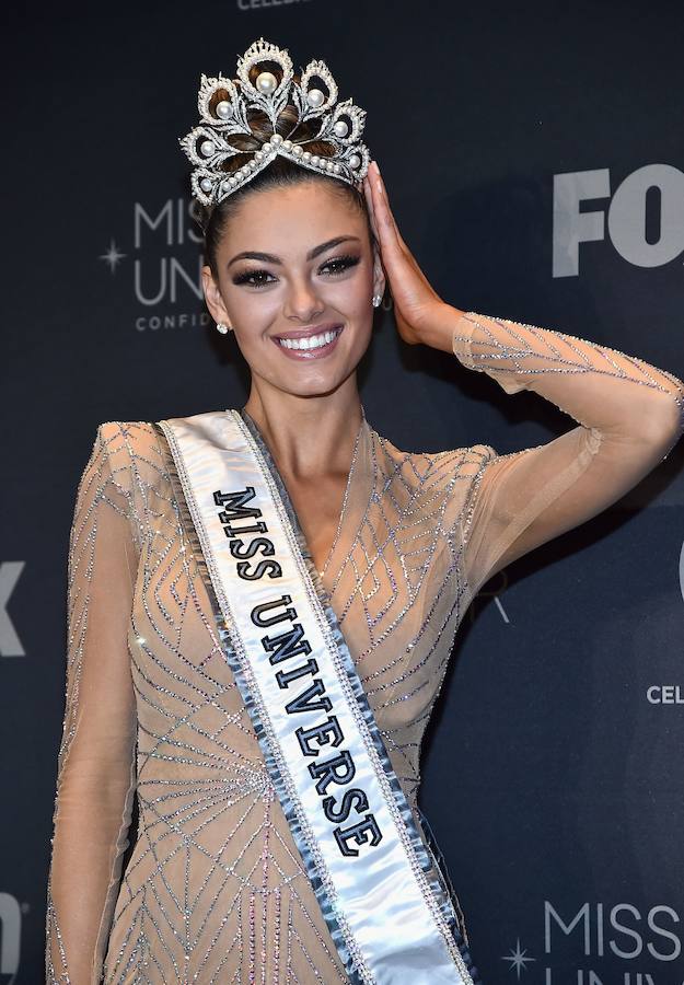 La sudafricana Demi-Leigh Nel-Peters, de 22 años, se hace con la corona y vence a la colombiana Laura González y a la jamaicana Davinia Bennet