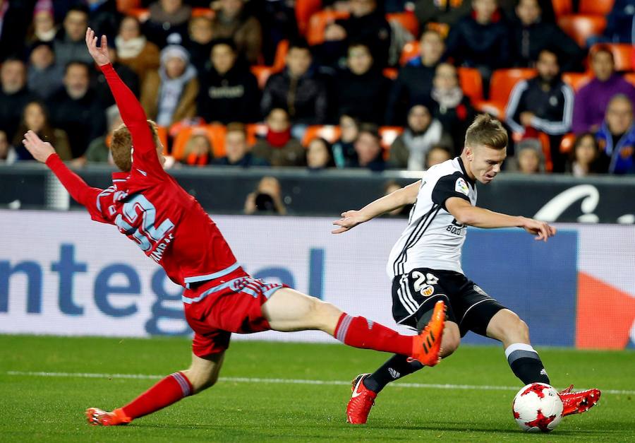 Estas son las mejores imágenes del choque de vuelta de dieciseisavos de Copa del Rey en Mestalla