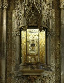 Imagen secundaria 2 - Capilla del Santo Cáliz en la Catedral de Valencia. 