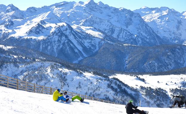 Baqueira suma más de 135 km de cara al puente