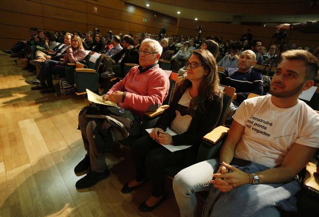 El alcalde Joan Ribó, la vicepresidenta Mónica Oltra y el síndic Fran Ferri, en un acto de Compromís. 