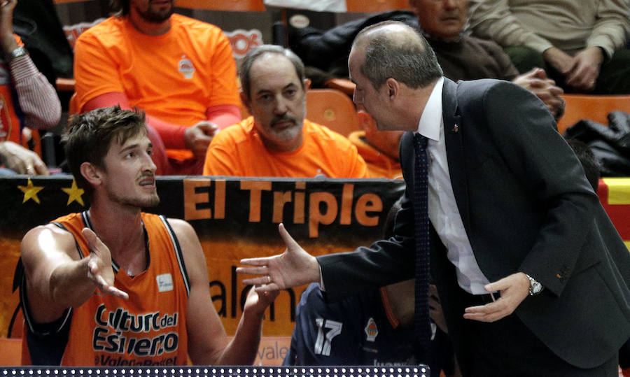 Estas son las imágenes que deja el choque de Liga Endesa en la Fonteta+