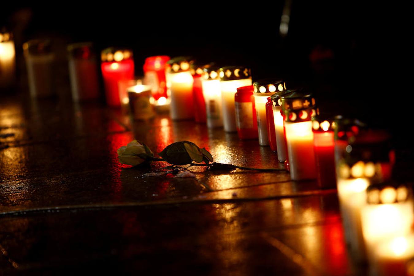 Homenaje en Berlín cuando se cumple un año del atentado terrorista que acabó con la vida de 12 personas en un mercadillo navideño.