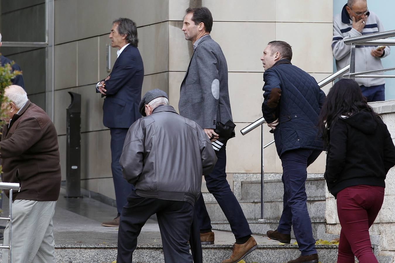 Fotos del funeral de Pepe Vaello, veterano aficionado del Valencia CF