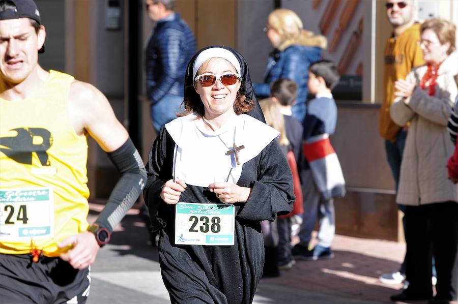 Fotos de la San Silvestre 2017 de Cheste