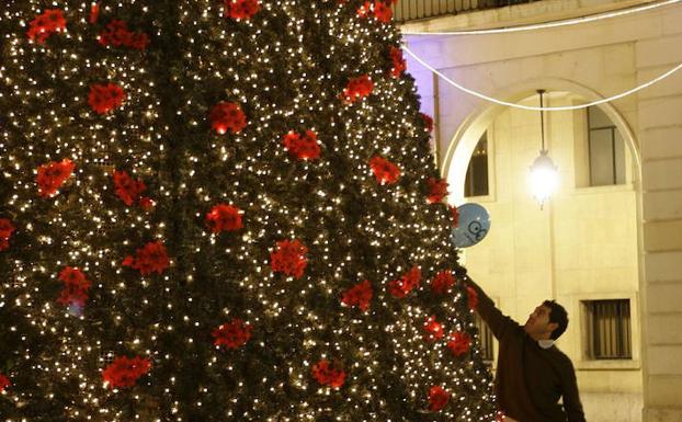 Hechos históricos, nacimientos y defunciones que ocurrieron el Día de Navidad