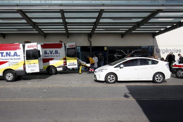 La gripe repunta y amenaza con saturar aún más los servicios de Urgencias