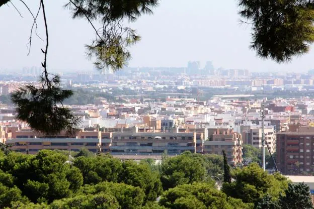 Una imagen de Torrent, vista desde El Vedat. 
